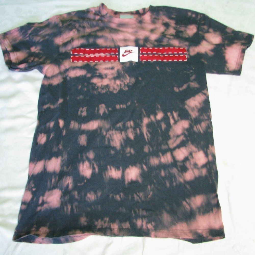 Vintage 90s Nike Tie-Dye T-Shirt